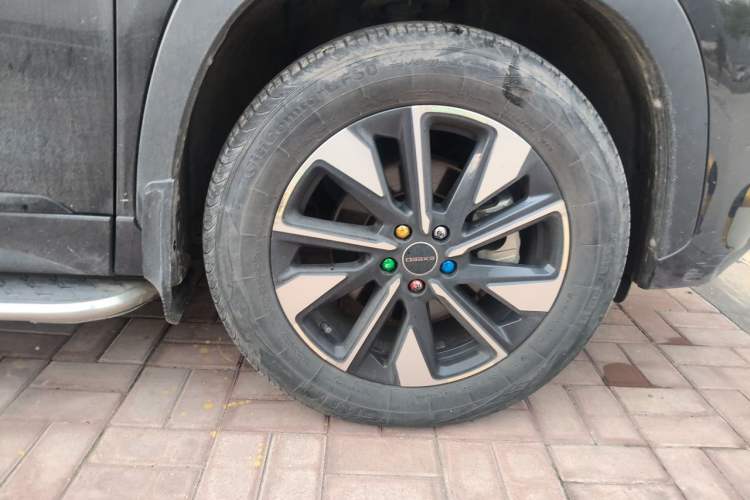 Used EXEED Zhuifeng 2022 Chasing the Waves Edition 1.5T CVT Wind-Chasing Edition Right Front Wheel Hub