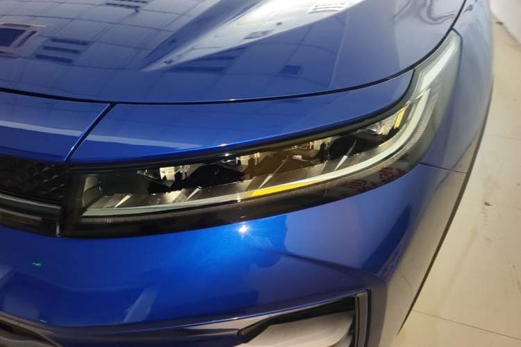 Used EXEED Zhuifeng 2022 Chasing the Waves Edition 1.5T CVT Wind-Chasing Edition Left Front Headlight
