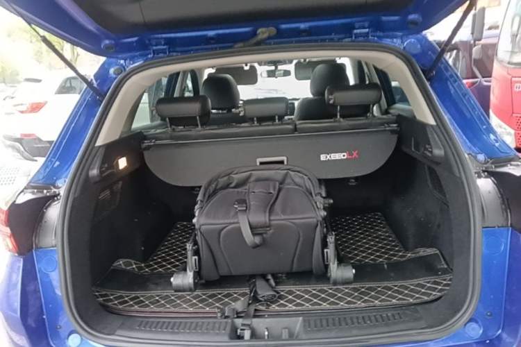 Used EXEED Zhuifeng 2022 Chasing the Waves Edition 1.5T CVT Wind-Chasing Edition Trunk