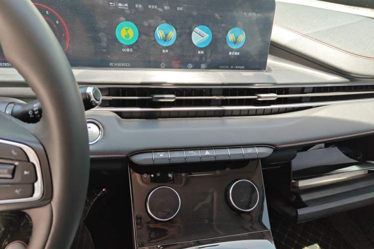 Used EXEED Zhuifeng 2022 Chasing the Waves Edition 1.5T CVT Wind-Chasing Edition Audio And AC Panel