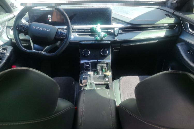 Used EXEED Zhuifeng 2022 Versailles 1.6T DCT "Chasing the Wind" Edition Center Console