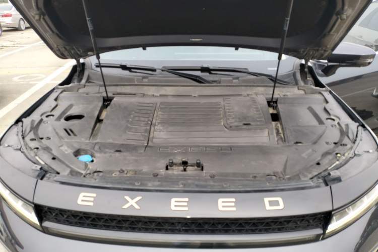 Used EXEED Zhuifeng 2022 Versailles 1.6T DCT "Chasing the Wind" Edition Engine Bay