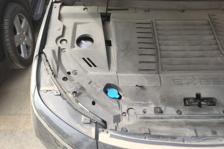 Used EXEED Zhuifeng 2022 Chasing the Waves Edition 1.5T CVT Rising Wind Version Engine Bay Right