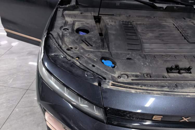 Used EXEED Zhuifeng 2022 1.6T DCT Goddess Edition Engine Bay Right