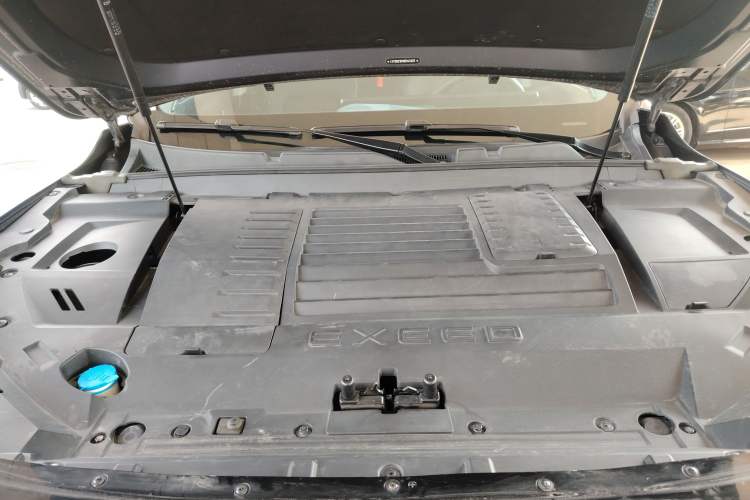 Used EXEED Zhuifeng 2022 Chasing the Waves Edition 1.5T CVT Wind-Chasing Edition Engine Bay
