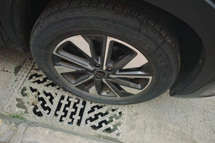 Used EXEED Zhuifeng 2022 Chasing the Waves Edition 1.5T CVT Rising Wind Version Exterior 1