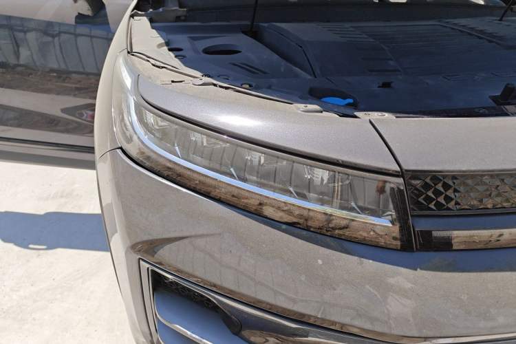 Used EXEED Zhuifeng 2022 Chasing the Waves Edition 1.5T CVT Wind-Chasing Edition Exterior 6