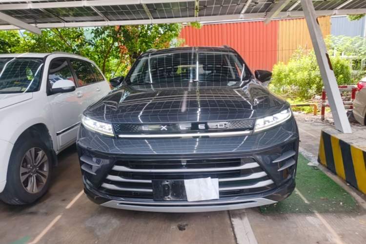 Used EXEED Zhuifeng 2022 Chasing the Waves Edition 1.5T CVT Rising Wind Version Front
