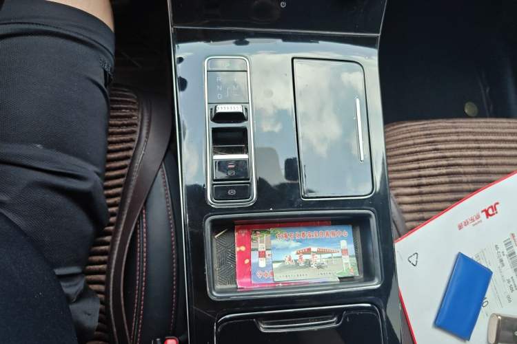 Used EXEED Zhuifeng 2022 Chasing the Waves Edition 1.5T CVT Wind-Chasing Edition Gear Lever