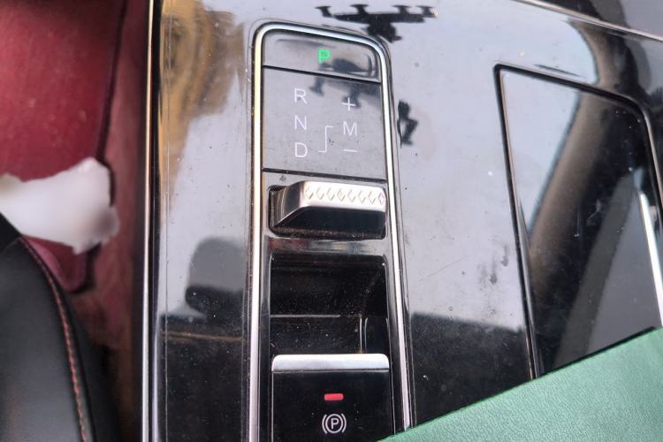 Used EXEED Zhuifeng 2022 Chasing the Waves Edition 1.5T CVT Wind-Chasing Edition Gear Lever
