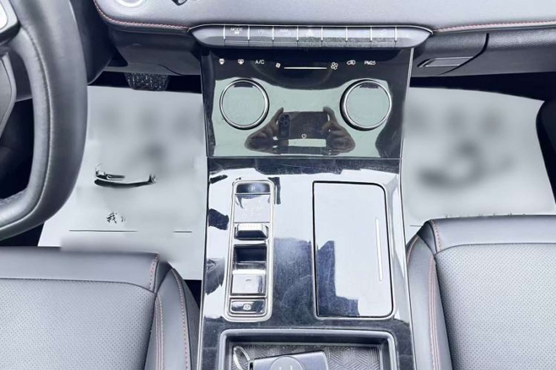 Used EXEED Zhuifeng 2022 Chasing the Waves Edition 1.5T CVT Rising Wind Version Gear Lever