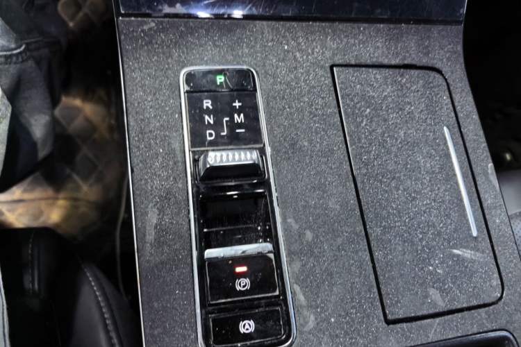Used EXEED Zhuifeng 2022 1.6T DCT Goddess Edition Gear Lever