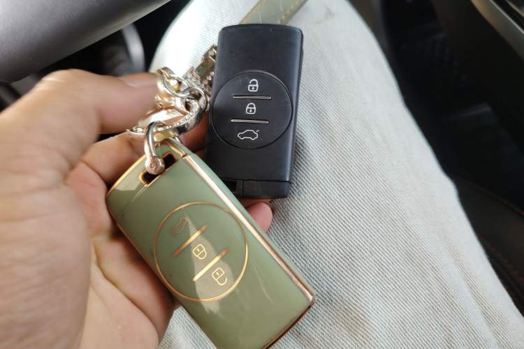 Used EXEED Zhuifeng 2022 Chasing the Waves Edition 1.5T CVT Wind-Chasing Edition Interior 1