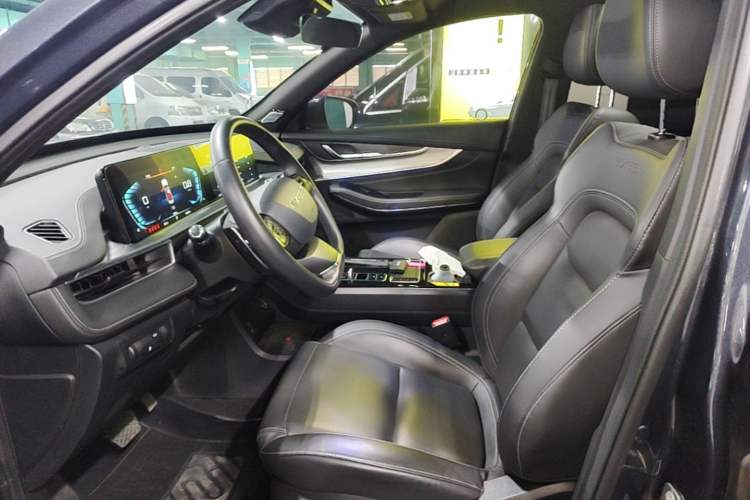 Used EXEED Zhuifeng 2022 Versailles 1.6T DCT "Chasing the Wind" Edition Left Front Seat