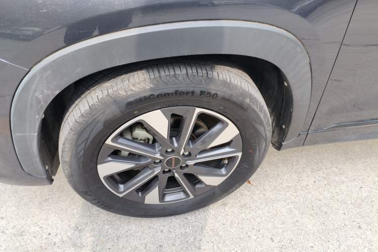 Used EXEED Zhuifeng 2022 Chasing the Waves Edition 1.5T CVT Wind-Chasing Edition Left Front Wheel Hub