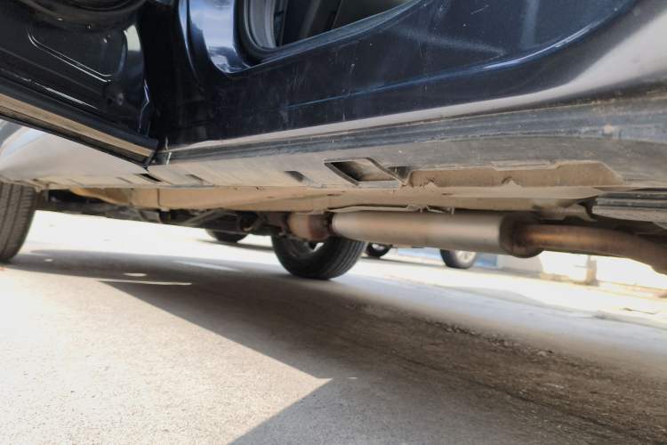 Used EXEED Zhuifeng 2022 Chasing the Waves Edition 1.5T CVT Wind-Chasing Edition Left Side Sill