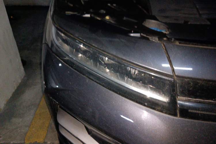 Used EXEED Zhuifeng 2022 Chasing the Waves Edition 1.5T CVT Wind-Chasing Edition Right Front Headlight