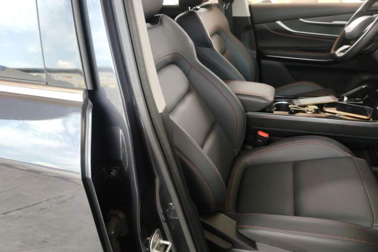 Used EXEED Zhuifeng 2022 Chasing the Waves Edition 1.5T CVT Wind-Chasing Edition Right Front Seat