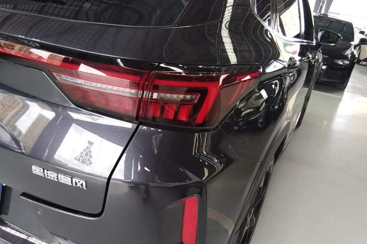 Used EXEED Zhuifeng 2022 Versailles 1.6T DCT "Chasing the Wind" Edition Right Rear Taillight