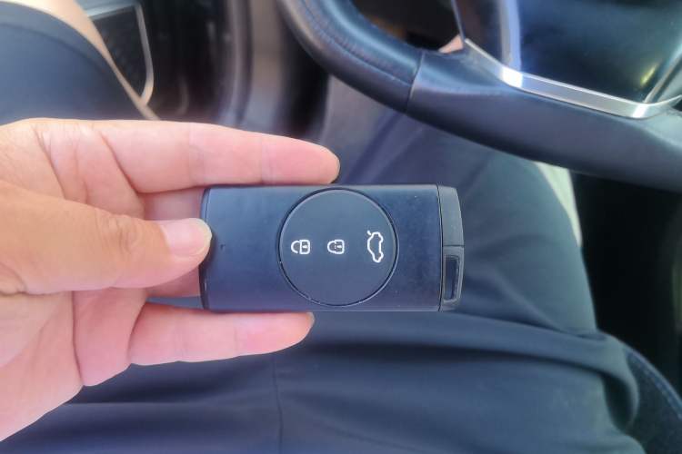 Used EXEED Zhuifeng 2022 Versailles 1.6T DCT "Chasing the Wind" Edition Vehicle Key