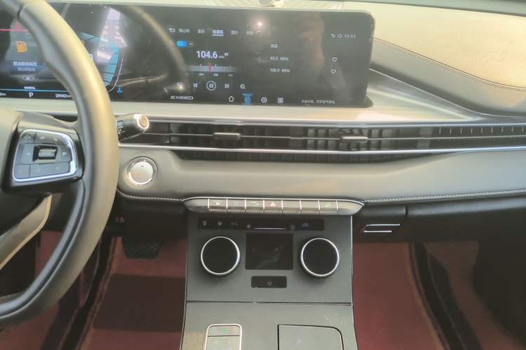 Used EXEED Zhuifeng 2022 Versailles Edition 1.6T DCT Yu Feng Xing Version Audio And AC Panel