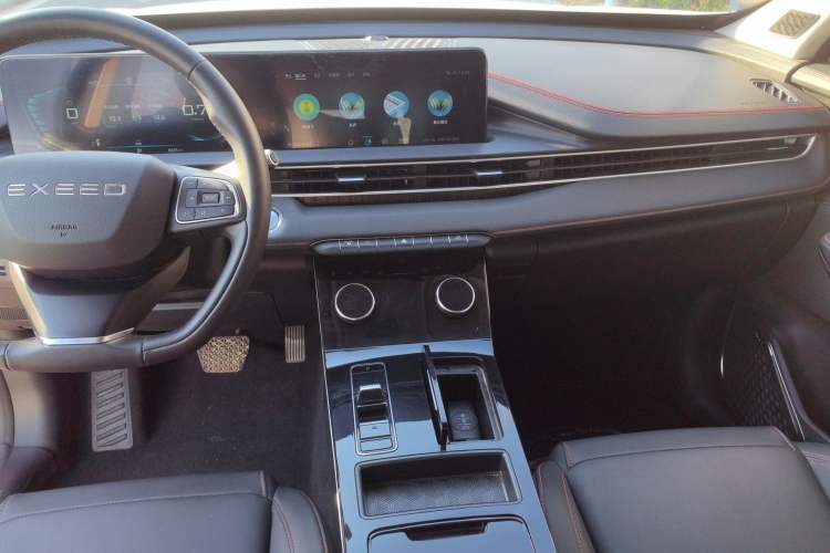 Used EXEED Zhuifeng 2022 Chasing the Waves Edition 1.5T CVT Good Things Peanut Edition Audio And AC Panel