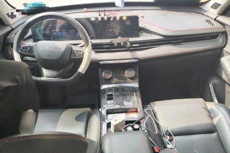 Used EXEED Zhuifeng 2022 Versailles Edition 1.6T DCT Yu Feng Xing Version Center Console