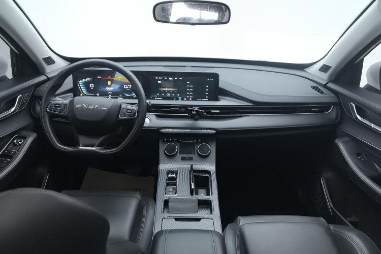 Used EXEED Zhuifeng 2022 Chasing the Waves Edition 1.5T CVT Good Things Peanut Edition Center Console