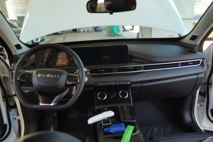Used EXEED Zhuifeng 2022 Versailles Edition 1.6T DCT Yu Feng Xing Version Center Console