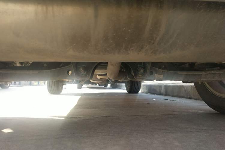 Used EXEED Zhuifeng 2022 Chasing the Waves Edition 1.5T CVT Good Things Peanut Edition Chassis Rear