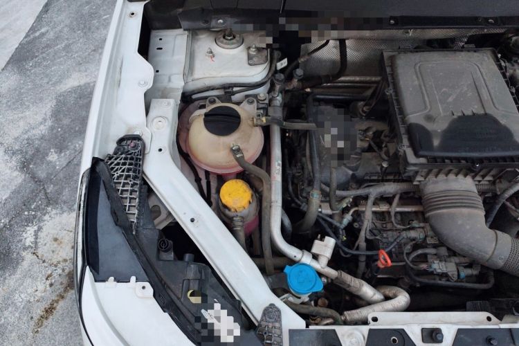 Used EXEED Zhuifeng 2022 Chasing the Waves Edition 1.5T CVT Wind-Chasing Edition Engine Bay Right