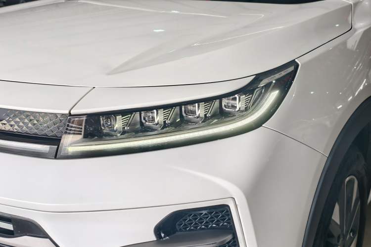 Used EXEED Zhuifeng 2022 Chasing the Waves Edition 1.5T CVT Wind-Chasing Edition Exterior 6