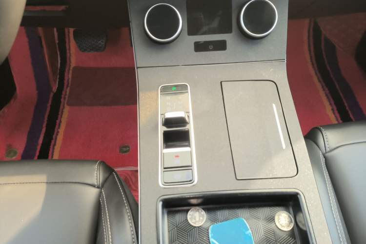 Used EXEED Zhuifeng 2022 Versailles Edition 1.6T DCT Yu Feng Xing Version Gear Lever