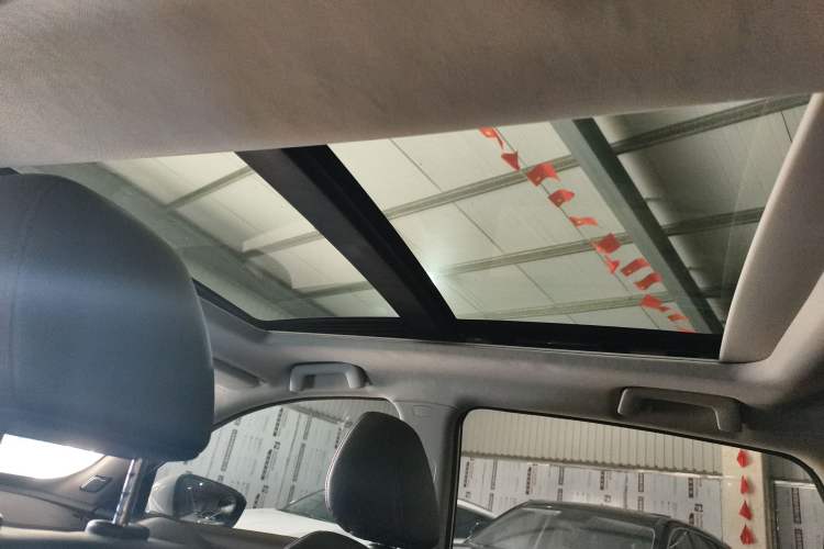 Used EXEED Zhuifeng 2022 Chasing the Waves Edition 1.5T CVT Wind-Chasing Edition Headliner