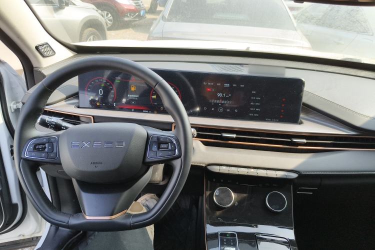 Used EXEED Zhuifeng 2022 Chasing the Waves Edition 1.5T CVT Wind-Chasing Edition Interior 2