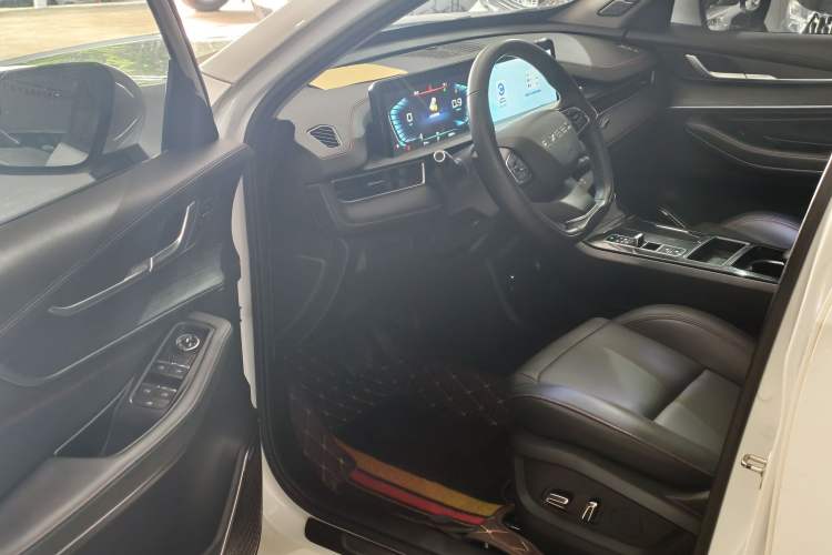 Used EXEED Zhuifeng 2022 Chasing the Waves Edition 1.5T CVT Wind-Chasing Edition Interior 4