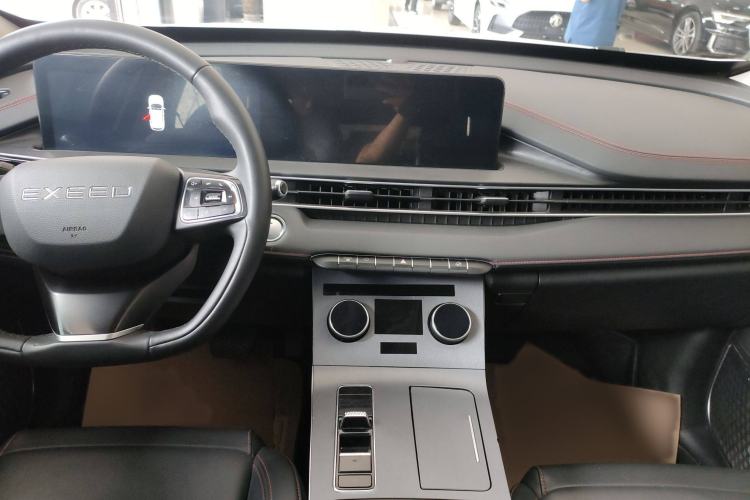 Used EXEED Zhuifeng 2022 Chasing the Waves Edition 1.5T CVT Good Things Peanut Edition Interior 5