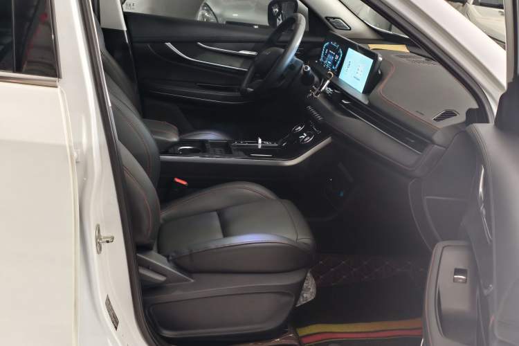 Used EXEED Zhuifeng 2022 Chasing the Waves Edition 1.5T CVT Wind-Chasing Edition Interior 6