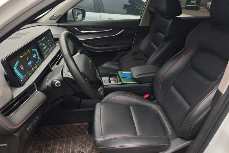 Used EXEED Zhuifeng 2022 Chasing the Waves Edition 1.5T CVT Rising Wind Version Left Front Seat