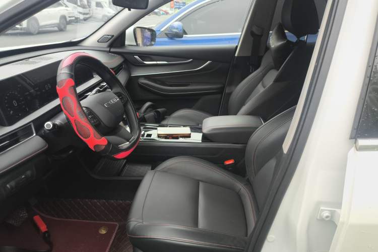 Used EXEED Zhuifeng 2022 Chasing the Waves Edition 1.5T CVT Rising Wind Version Left Front Seat