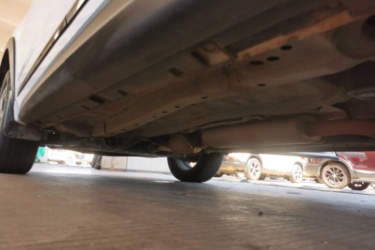 Used EXEED Zhuifeng 2022 Versailles Edition 1.6T DCT Yu Feng Xing Version Left Side Sill