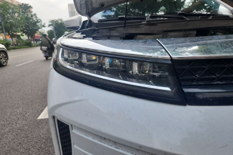 Used EXEED Zhuifeng 2022 Chasing the Waves Edition 1.5T CVT Good Things Peanut Edition Right Front Headlight