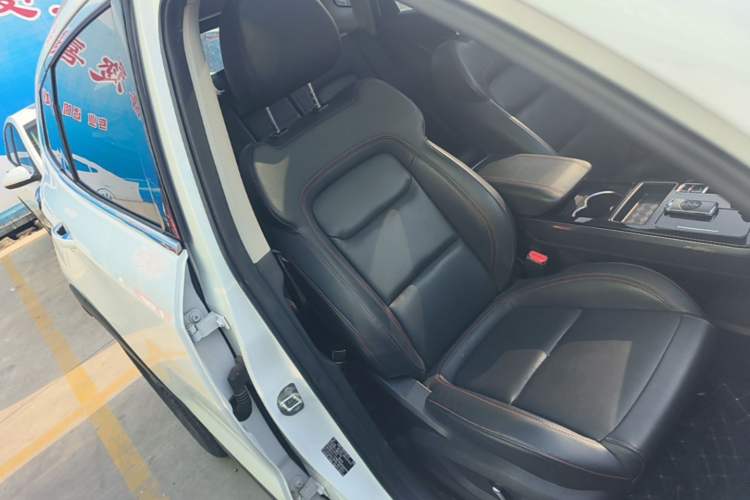 Used EXEED Zhuifeng 2022 Chasing the Waves Edition 1.5T CVT Rising Wind Version Right Front Seat