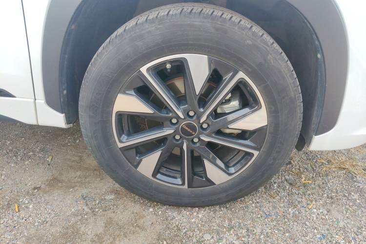 Used EXEED Zhuifeng 2022 Chasing the Waves Edition 1.5T CVT Wind-Chasing Edition Right Front Wheel Hub