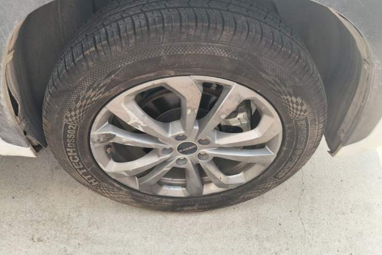 Used EXEED Zhuifeng 2022 Versailles Edition 1.6T DCT Yu Feng Xing Version Right Front Wheel Hub
