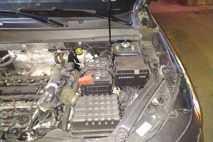 Used EXEED Zhuifeng 2023 1.5T CVT Yufeng Xing Edition Engine Bay Left