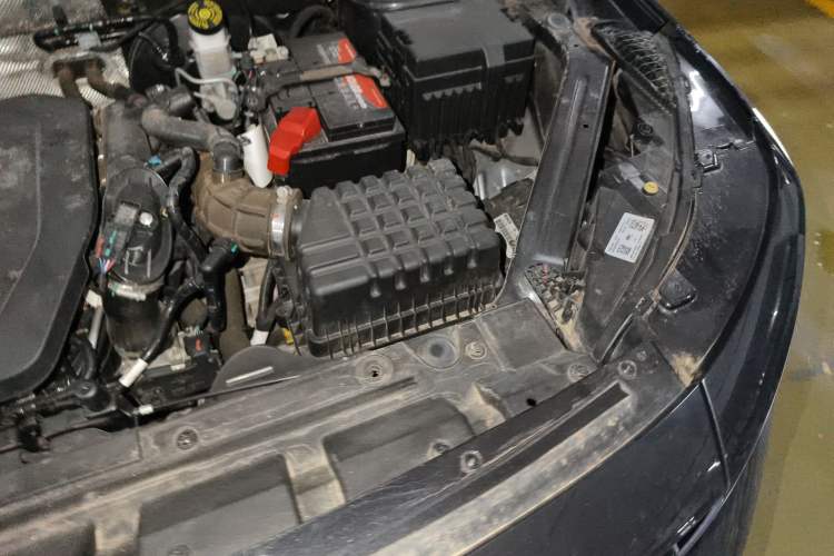 Used EXEED Zhuifeng 2023 1.5T CVT Yufeng Xing Edition Engine Bay Left