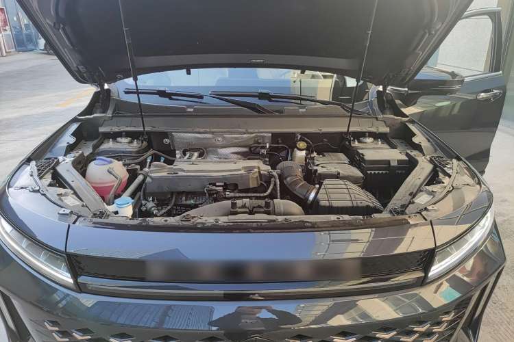 Used EXEED Zhuifeng 2023 2.0T DCT Wind-Blown Edition Engine Bay