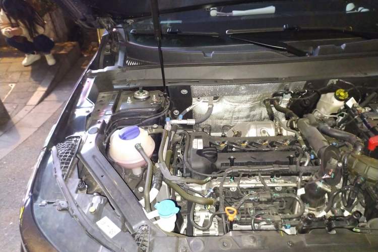 Used EXEED Zhuifeng 2023 1.5T CVT Yufeng Xing Edition Engine Bay Right