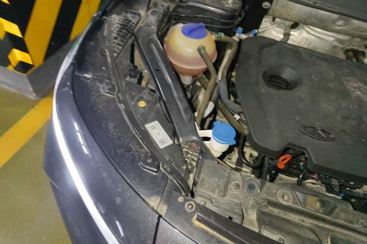 Used EXEED Zhuifeng 2023 1.5T CVT Yufeng Xing Edition Engine Bay Right